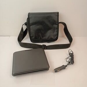 7-inch Portable DVD Player ONN Brand ONA19DP006 - With Car Power Cord and Case